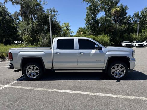 Used 2018 GMC Sierra 1500 Denali w/ Denali Ultimate Package AWD/4WD image 2