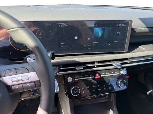 New 2026 Hyundai Tucson Limited image 12