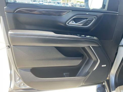 Used 2023 Chevrolet Tahoe Z71 w/ Z71 Off-Road Package image 23