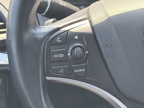 Used 2020 Acura MDX SH-AWD image 19