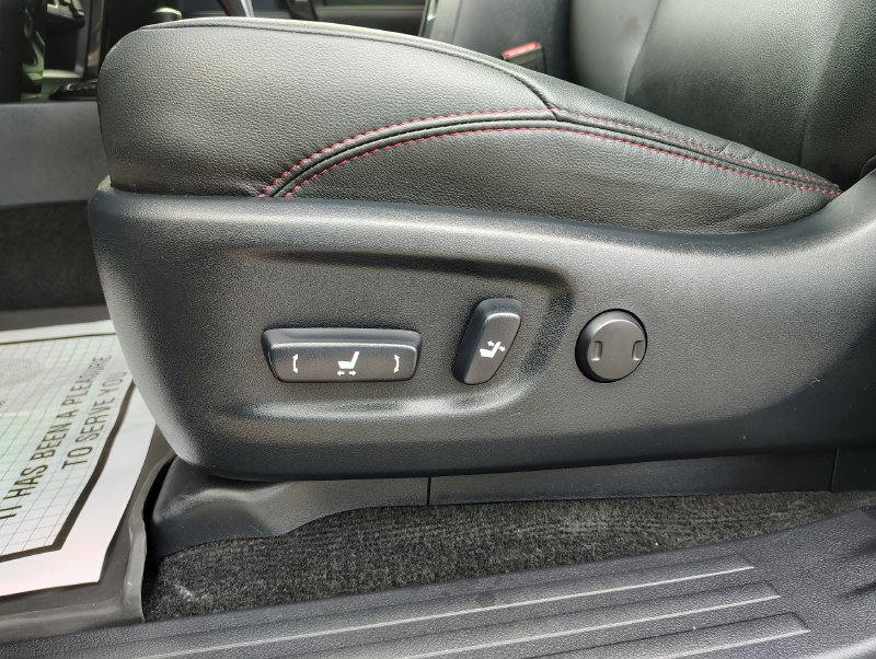 Used 2024 Toyota 4Runner TRD Pro AWD/4WD image 13