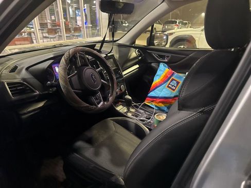 Used 2019 Subaru Forester Premium image 10