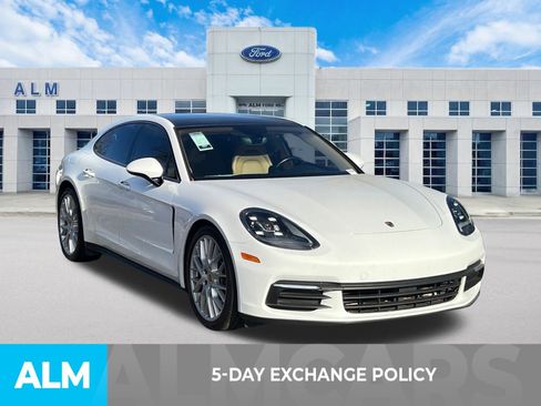 Used 2020 Porsche Panamera 4 w/ Premium Package Plus image 4