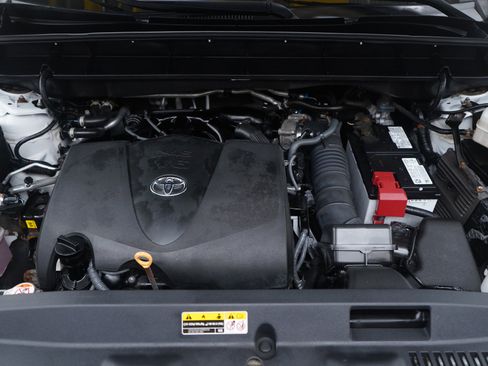 Used 2022 Toyota Highlander XSE image 30