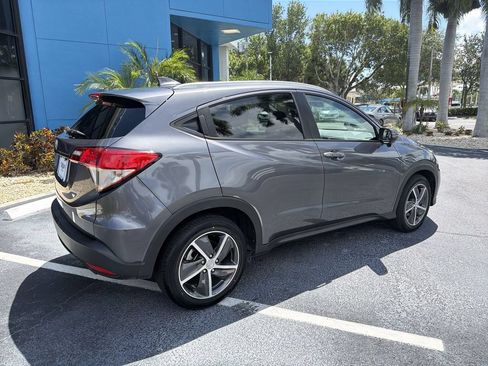 Used 2022 Honda HR-V EX-L image 8