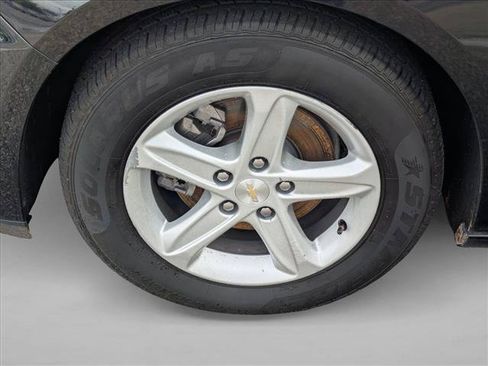 Used 2023 Chevrolet Malibu LT FWD image 21