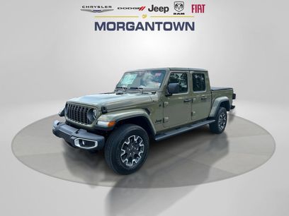 New 2025 Jeep Gladiator Sport w/ Premium Package