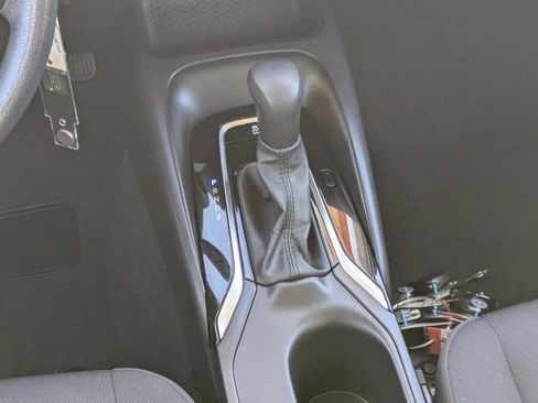 Used 2024 Toyota Corolla LE image 14