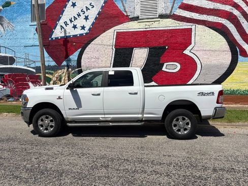Used 2021 RAM 2500 Big Horn w/ Level 1 Equipment Group AWD/4WD image 3