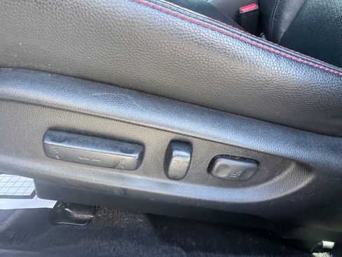 Used 2017 Honda Accord Sport Special Edition image 11