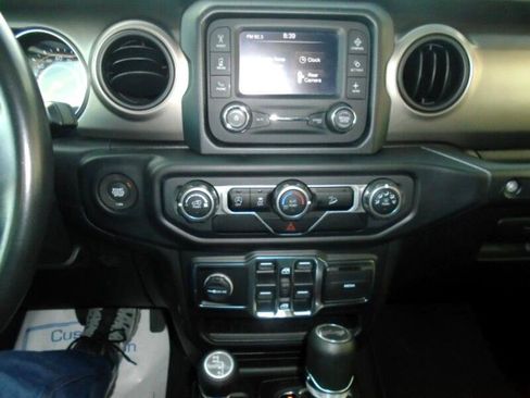 Used 2020 Jeep Wrangler Unlimited Sport S image 14