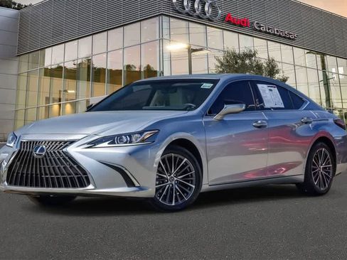 Used 2025 Lexus ES 300h w/ Premium Package FWD image 1
