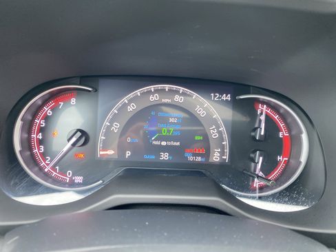 Used 2024 Toyota RAV4 XLE image 17