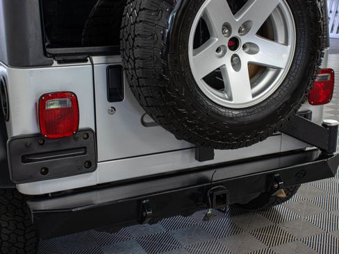 Used 2006 Jeep Wrangler Rubicon AWD/4WD image 14