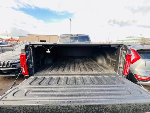 Used 2025 RAM 2500 Laramie image 41