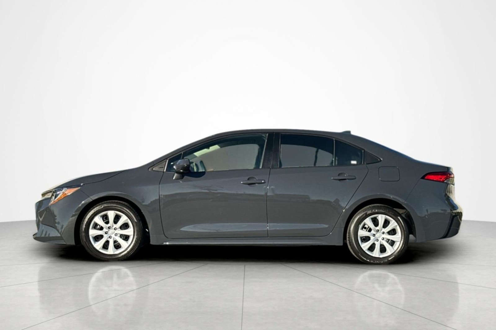 Certified 2024 Toyota Corolla LE FWD image 2