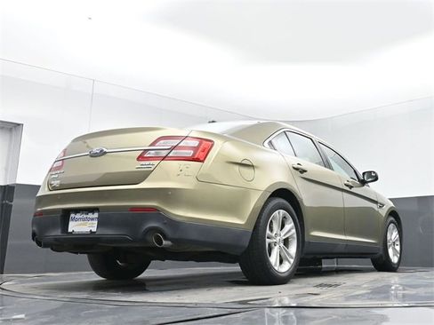 Used 2013 Ford Taurus SEL image 45