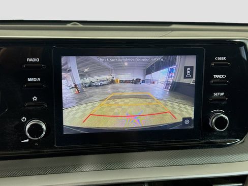 Used 2022 Kia K5 LXS image 19