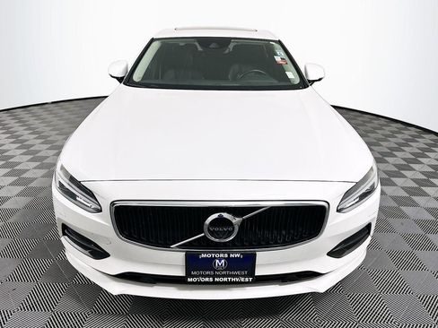 Used 2019 Volvo S90 T5 Momentum image 5