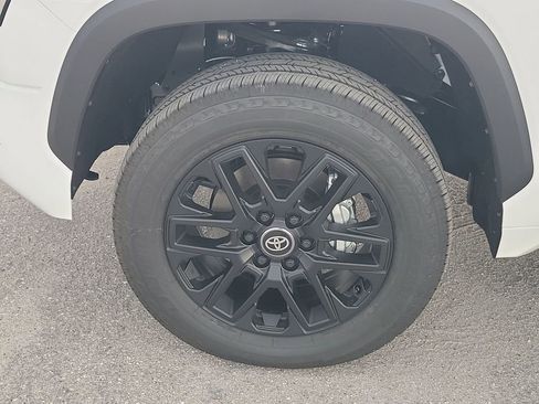 New 2026 Toyota Tundra Limited image 17