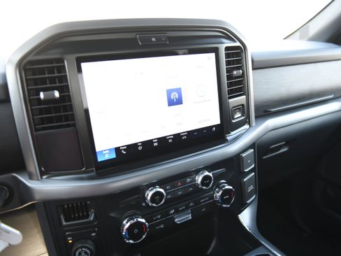 New 2026 Ford F150 XLT w/ XLT Black Appearance Package image 22