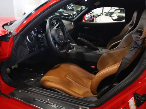 Used 2015 Dodge Viper SRT w/ Quick Order Package 22J GT image 17