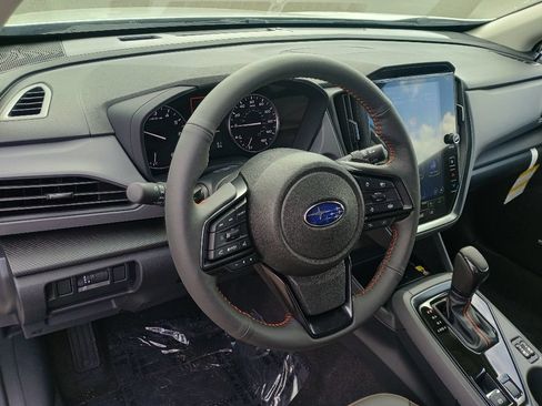 New 2026 Subaru Crosstrek 2.5i Limited AWD/4WD image 9