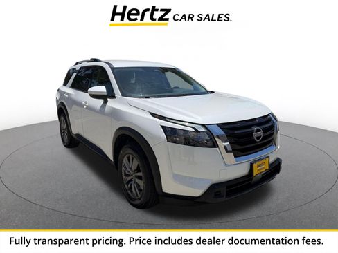 Used 2025 Nissan Pathfinder SV FWD image 1