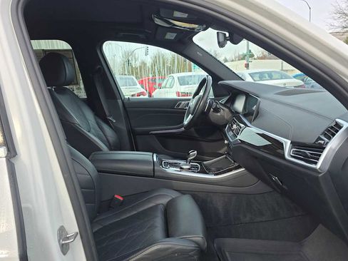 Used 2023 BMW X5 xDrive45e w/ Climate Comfort Package image 11