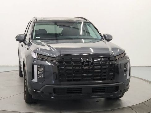 Used 2023 Hyundai Palisade XRT FWD image 2