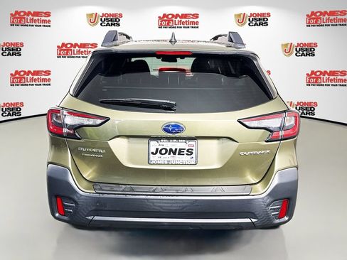 Used 2020 Subaru Outback Premium AWD/4WD image 14