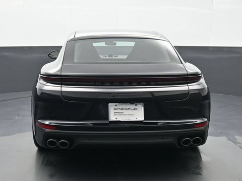 Certified 2025 Porsche Panamera 4 AWD/4WD image 22