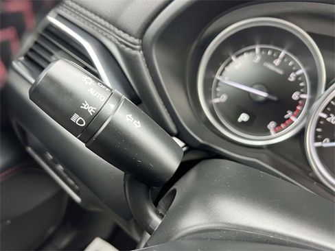 Certified 2023 MAZDA CX-5 Carbon Edition image 28