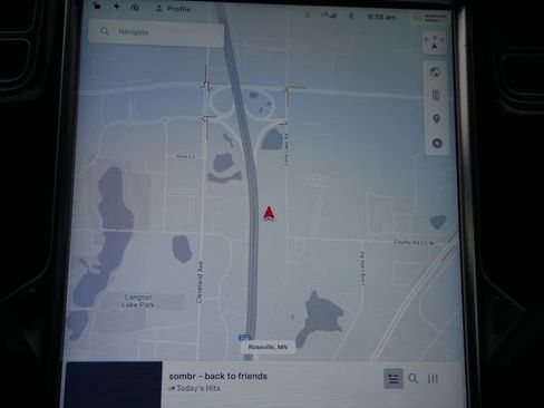 Used 2014 Tesla Model S 85 image 14