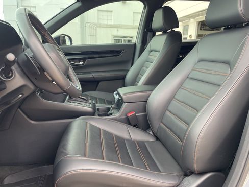 Used 2024 Honda CR-V Sport Touring image 9