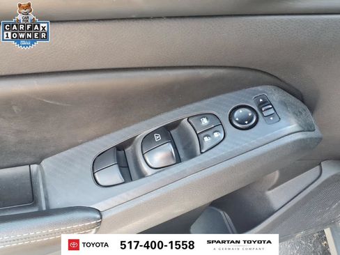 Used 2024 Nissan Altima 2.5 SV FWD image 15