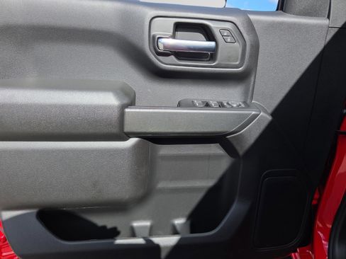 New 2026 Chevrolet Silverado 1500 Custom w/ LPO, Dark Essentials Package RWD image 20