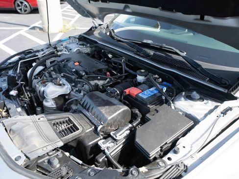 Used 2024 Honda Civic LX image 32