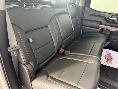 Used 2019 Chevrolet Silverado 1500 LTZ w/ LTZ Premium Package AWD/4WD image 38