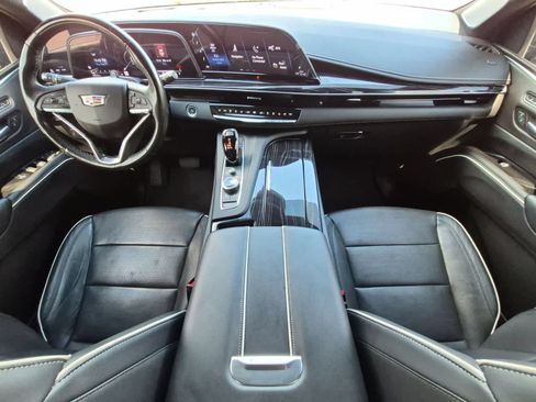 Used 2022 Cadillac Escalade ESV Sport w/ Touring Package AWD/4WD image 14