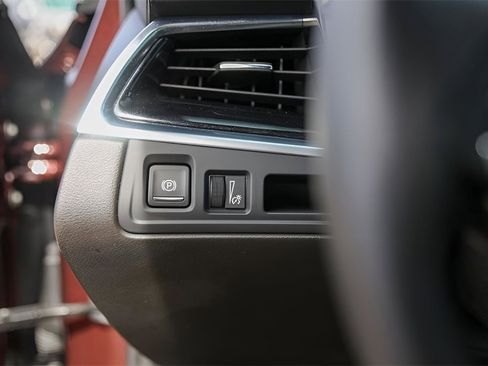 Certified 2023 Cadillac XT6 Sport image 15