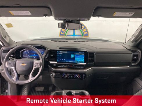 Used 2025 Chevrolet Silverado 1500 LT image 7