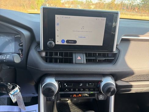 Used 2025 Toyota RAV4 LE image 25