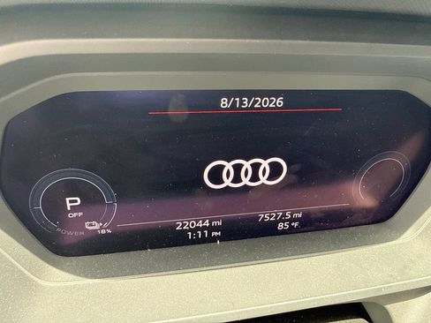Used 2023 Audi Q4 e-tron Premium Plus w/ Premium Plus RWD image 4