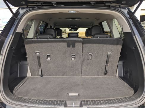 Certified 2024 Kia Telluride LX image 10