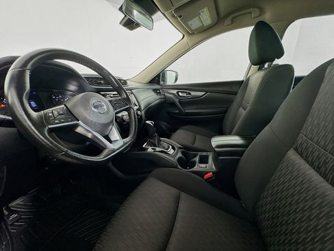 Used 2020 Nissan Rogue S w/ Special Edition Package FWD image 20