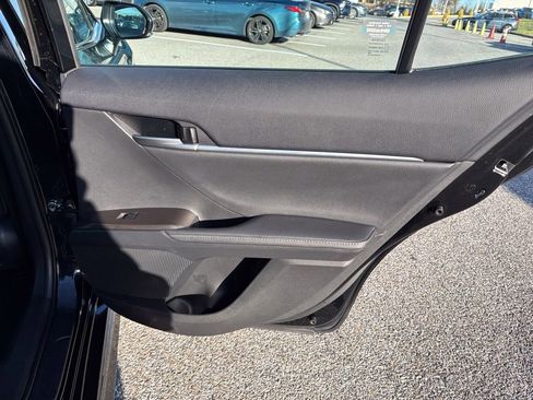 Used 2024 Toyota Camry XSE image 40