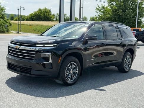 New 2026 Chevrolet Traverse LT w/ Driver Confidence Package AWD/4WD image 10
