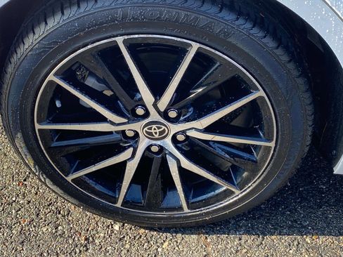 Used 2023 Toyota Camry SE image 19