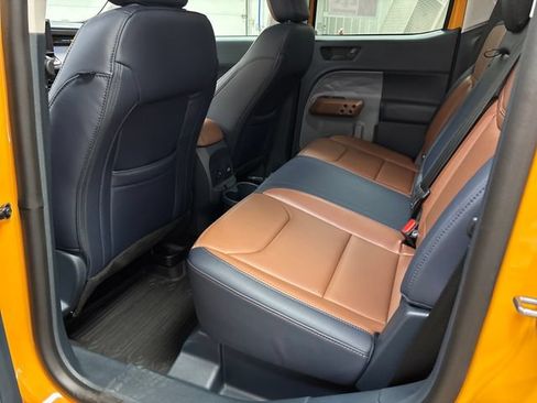 Used 2023 Ford Maverick Lariat w/ Lariat Luxury Package AWD/4WD image 29